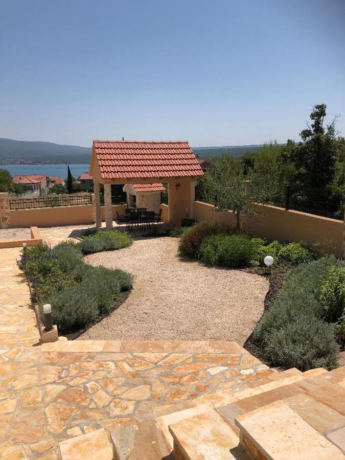 Villa Mir Pridraga Eksteriør billede